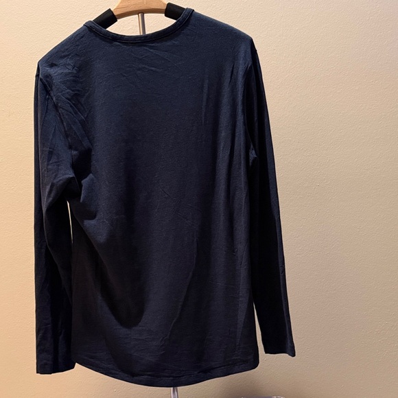 Lululemon Navy Blue Long Sleeve Shirt - Picture 3 of 3
